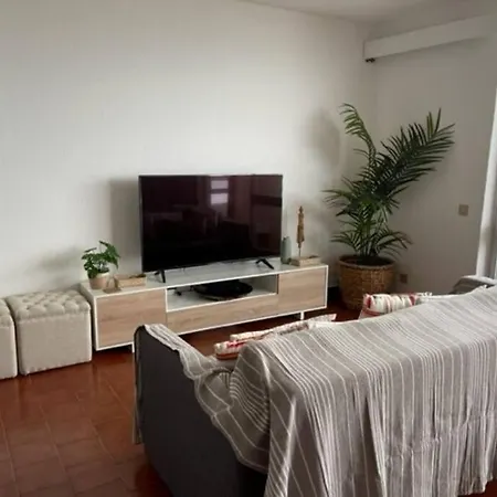 A Dois Minutos Da Apartment